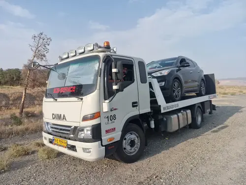 خودروبر امداد خودرو یدک در حال حمل خودرو